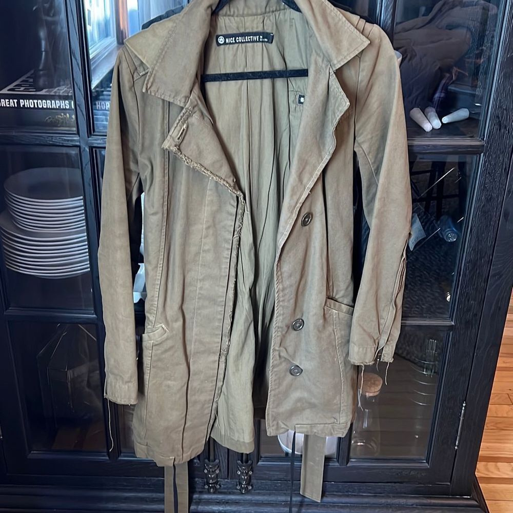 Nice Collective Womens Forrest Green Jacket size 3